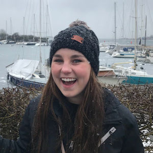 Meet your Posher, Julia